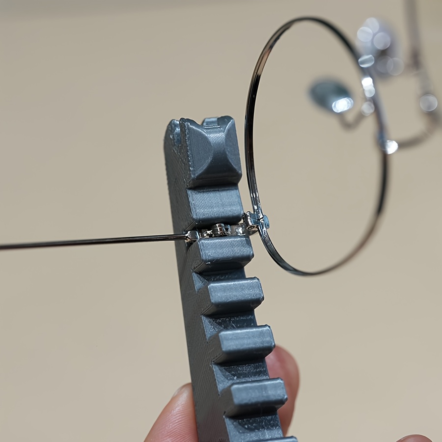 Multifunctional Glasses Adjust - مراجعة Multi Tool Plier وسعره